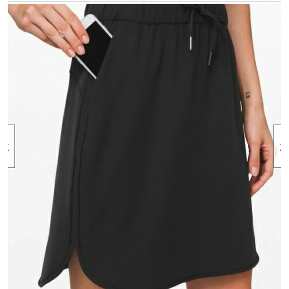 Lululemon On The Fly Skirt Black High Rise Pockets Stretchy Work Play~ 0-2 - Picture 3 of 8